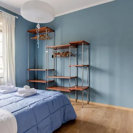 شقة Guesthost - Bell'occhio Colorful With Parking